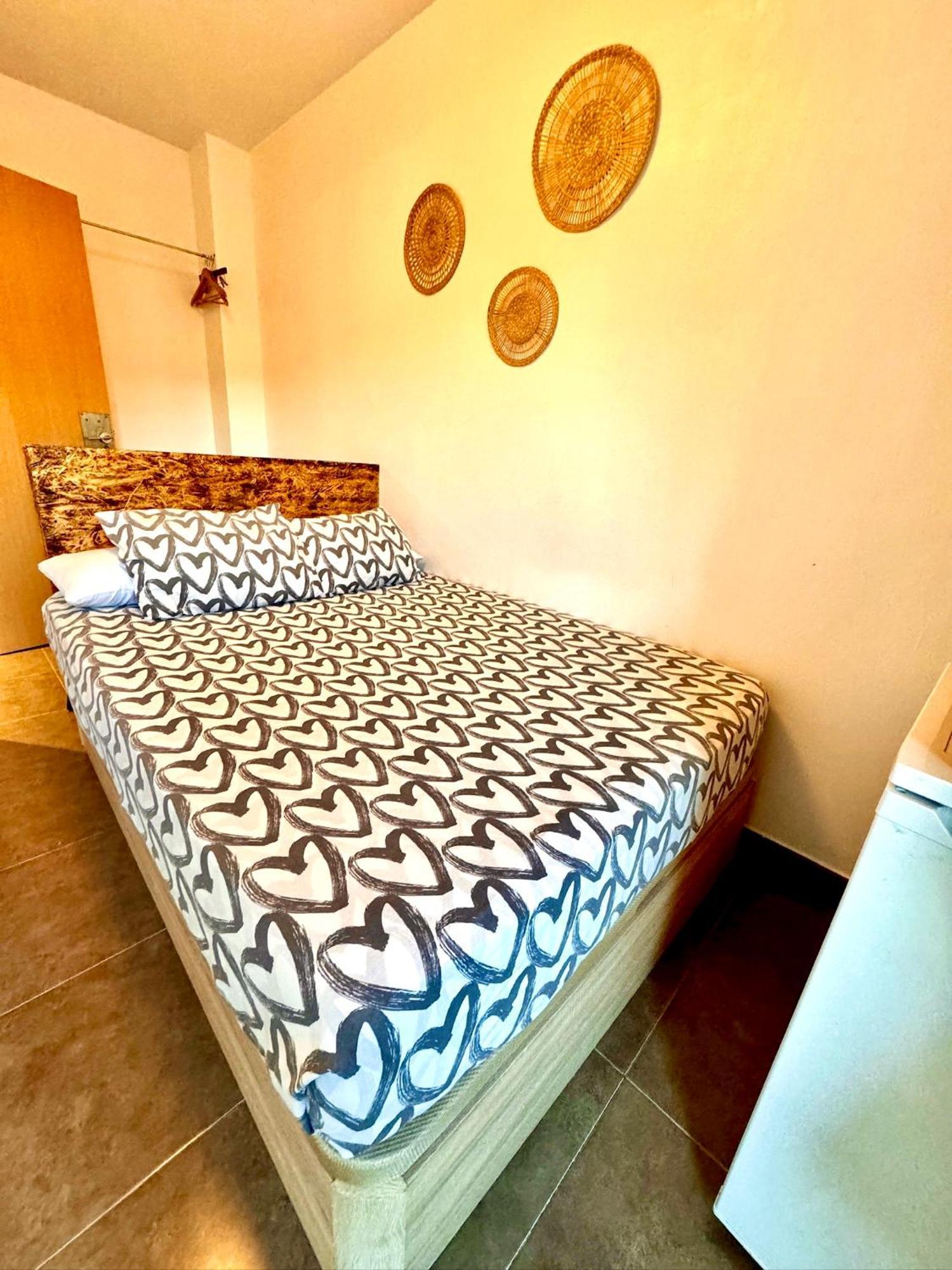 Mt Boutique Suites Y Apartamentos - Adults Only - Mataro Bagian luar foto