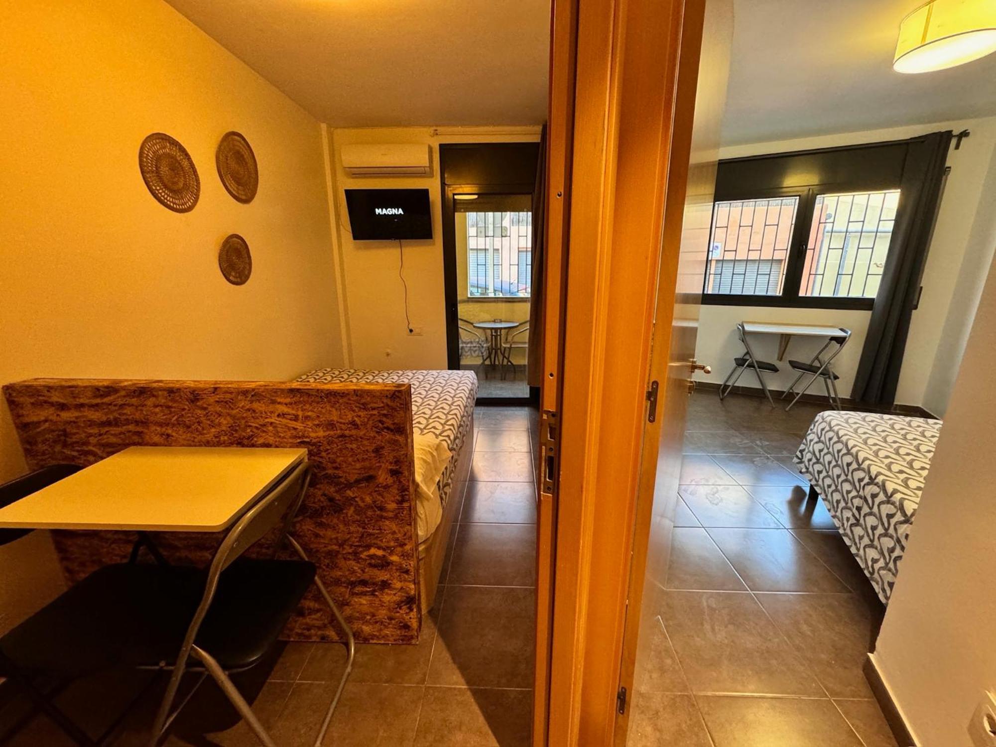Mt Boutique Suites Y Apartamentos - Adults Only - Mataro Bagian luar foto