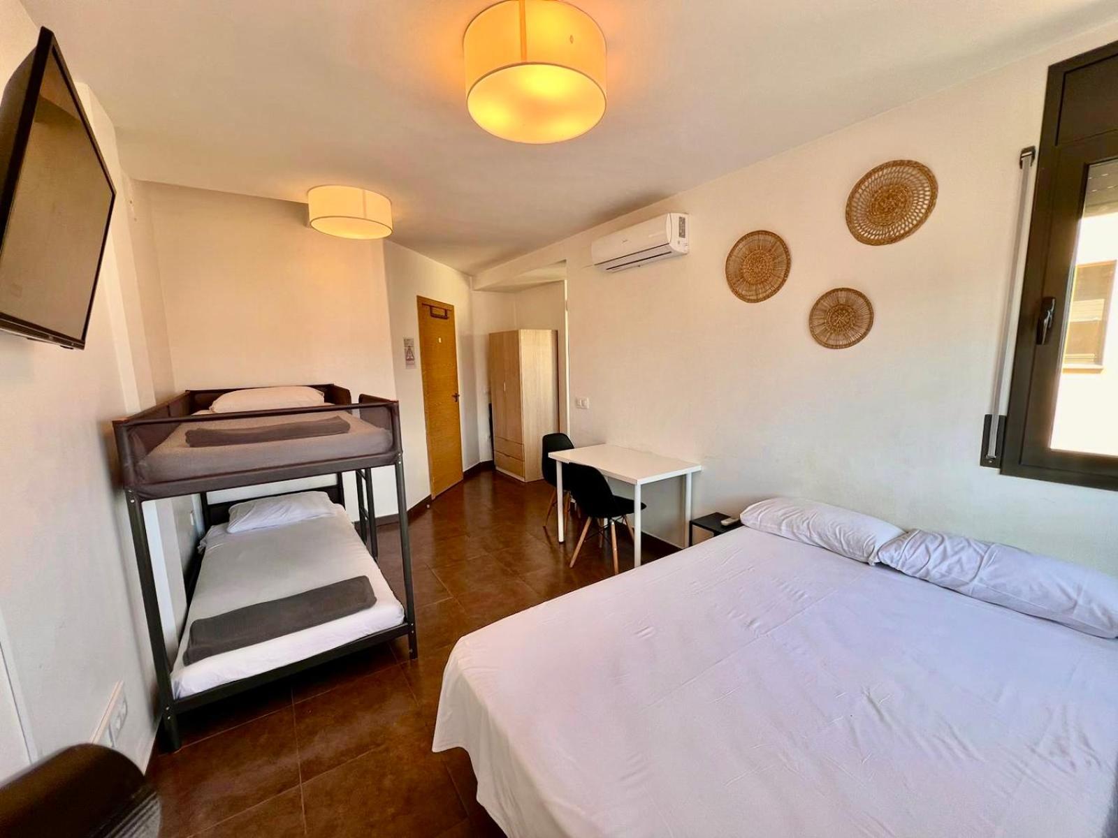 Mt Boutique Suites Y Apartamentos - Adults Only - Mataro Bagian luar foto
