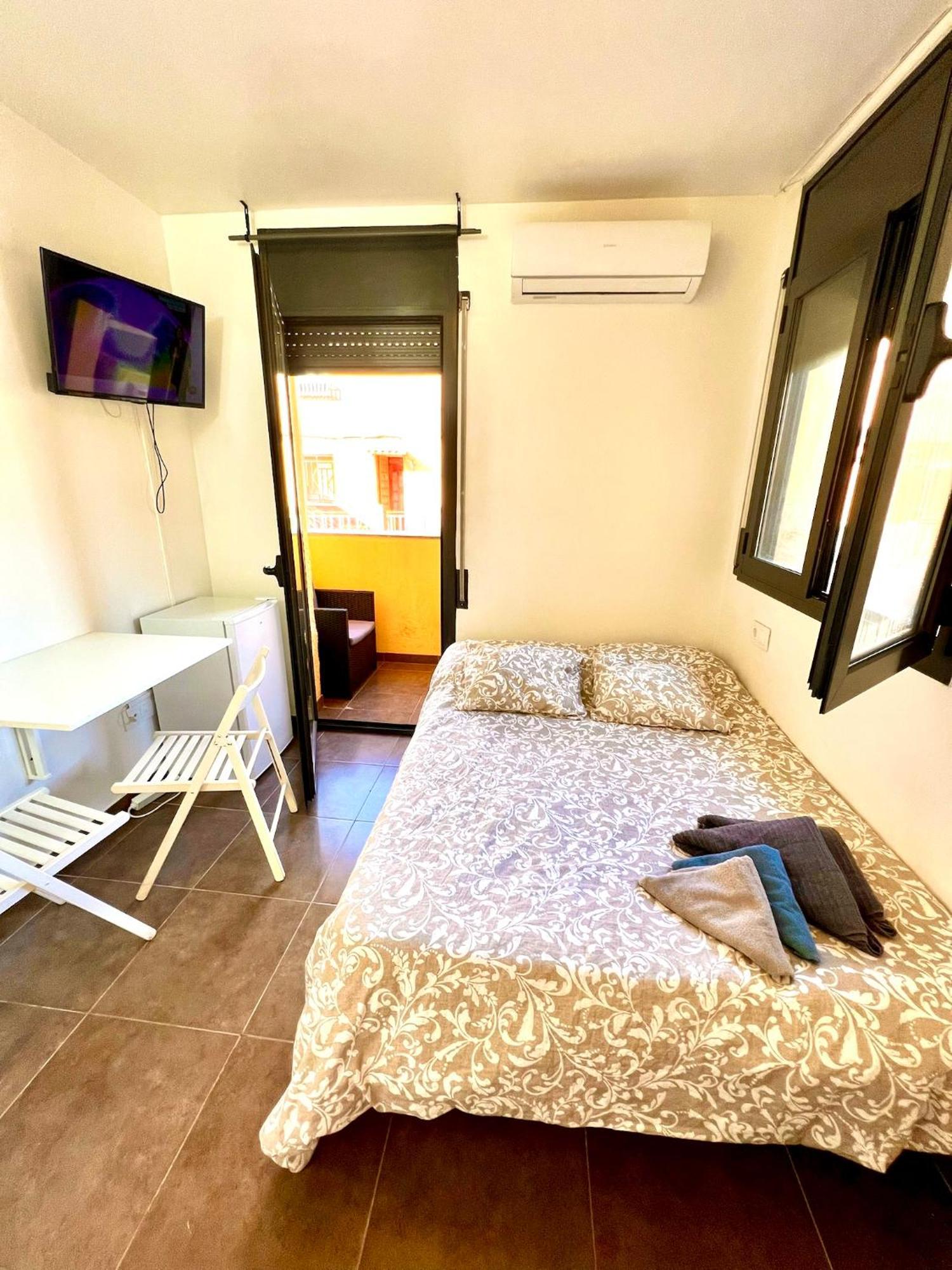 Mt Boutique Suites Y Apartamentos - Adults Only - Mataro Bagian luar foto