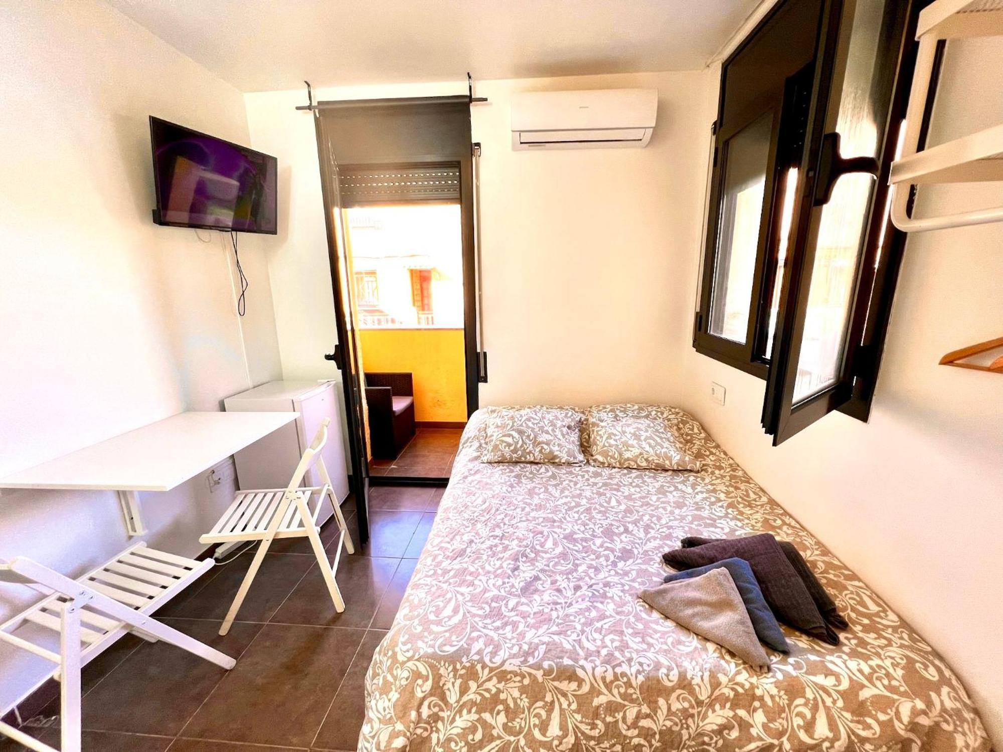 Mt Boutique Suites Y Apartamentos - Adults Only - Mataro Bagian luar foto