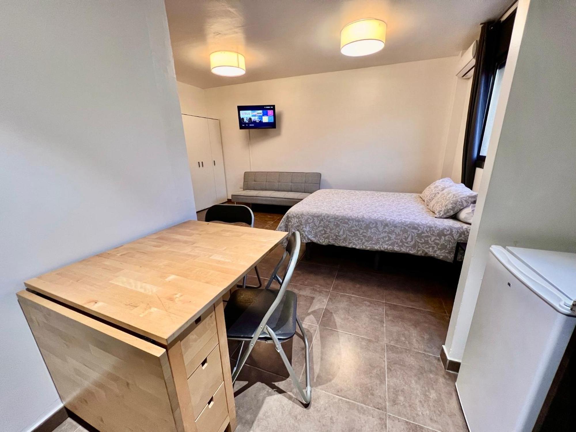 Mt Boutique Suites Y Apartamentos - Adults Only - Mataro Bagian luar foto