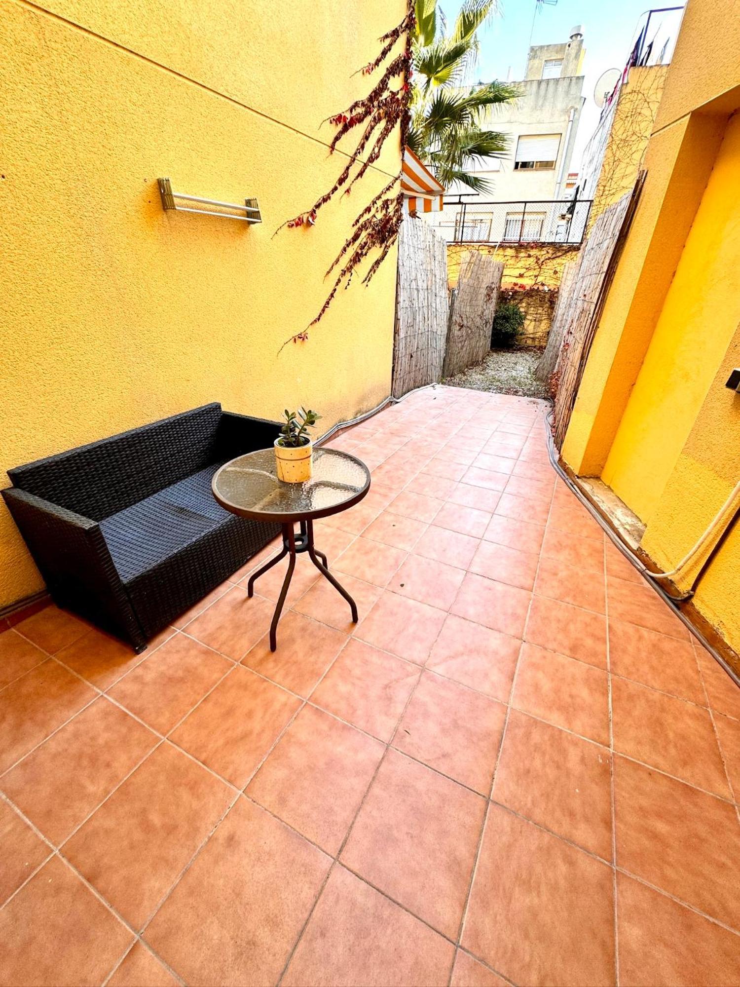 Mt Boutique Suites Y Apartamentos - Adults Only - Mataro Bagian luar foto