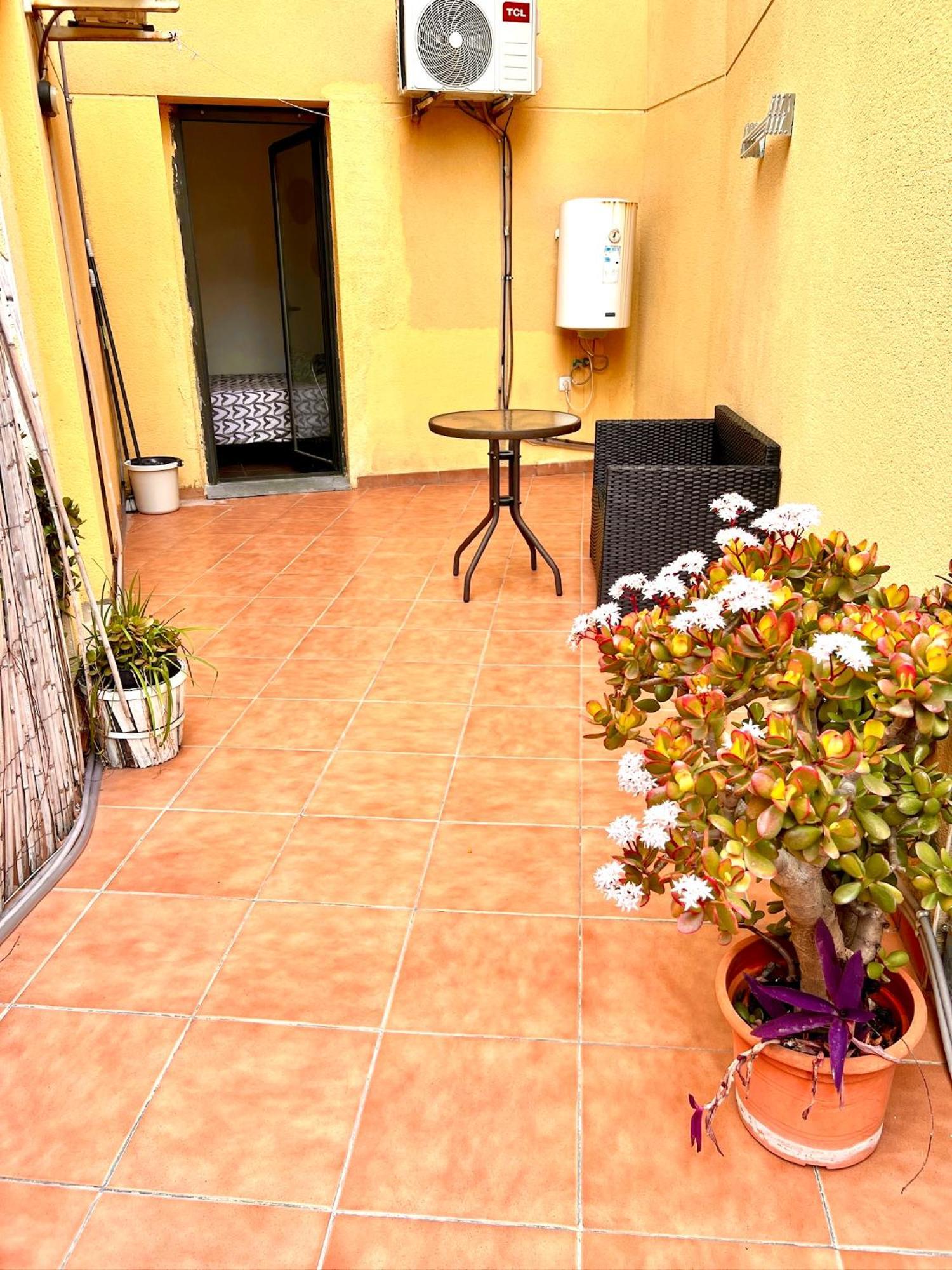 Mt Boutique Suites Y Apartamentos - Adults Only - Mataro Bagian luar foto